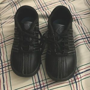 Black girls kswiss, sneakers size 81/2.